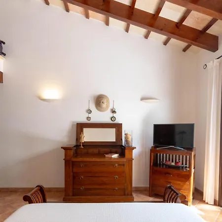 Con Piscina * Cala Morell