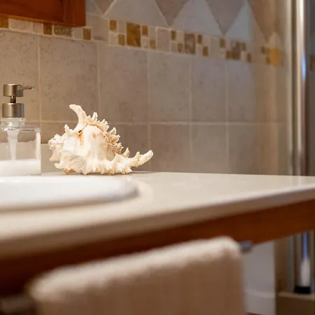 Con Piscina Βίλα