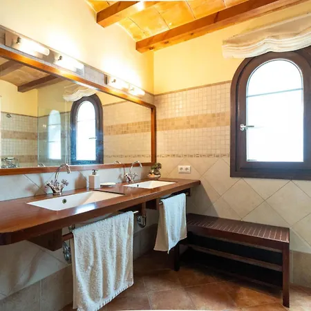 Villa Con Piscina